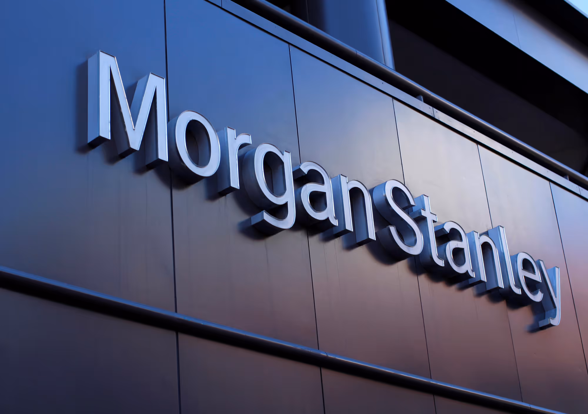 Morgan Stanley to Offer E-Trade Clients Crypto Trading as It Backs Zerohash’s $104M Funding Round