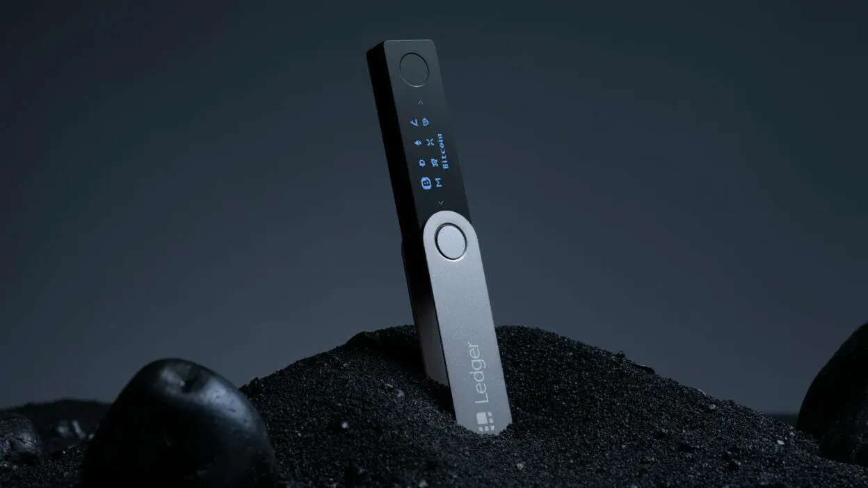 Ledger Unveils Next-Gen Nano Device and Wallet App to Safeguard Digital Assets and Identities in the AI Era
