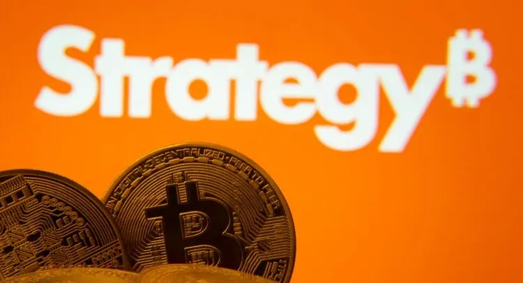 Strategy Pauses Weekly Bitcoin Purchases as Holdings Near $80 Billion Amid Record Gains