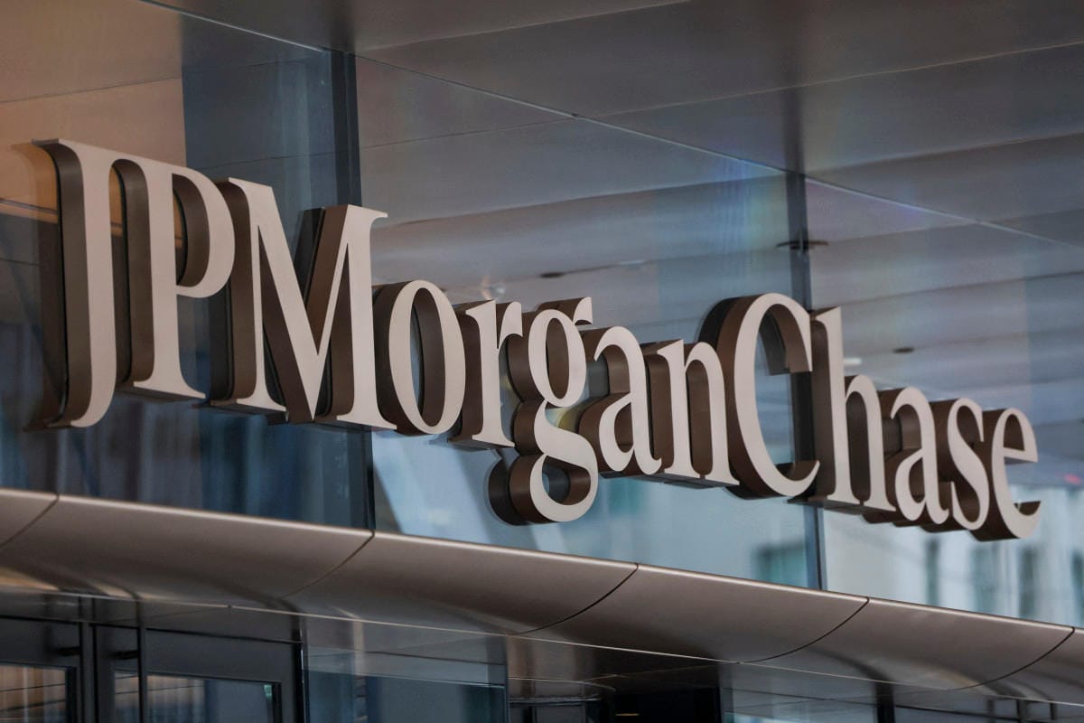 JPMorgan Identifies $77,000 as Key Bitcoin Support, Stays Optimistic on Crypto Outlook for 2026